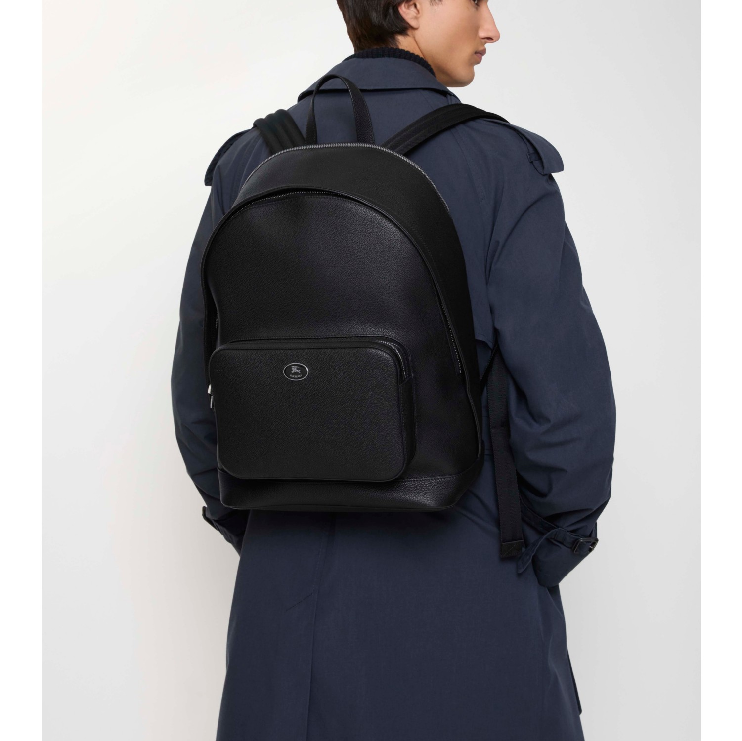 骑士印章双肩包