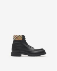 黑色拼沙色Burberry格纹靴