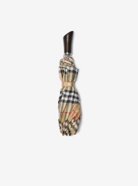 沙色格纹折叠雨伞