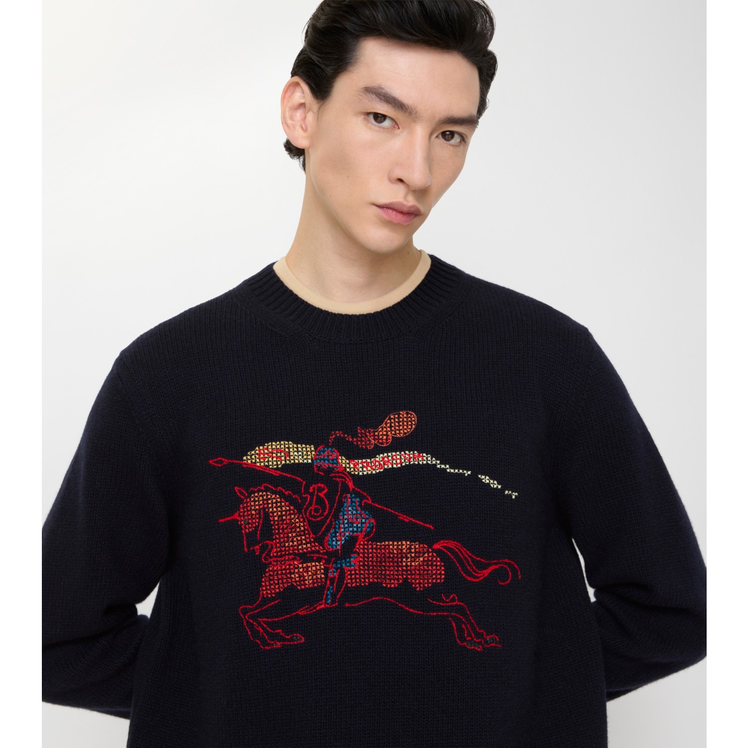 十字绣马术骑士徽标羊毛混纺针织衫