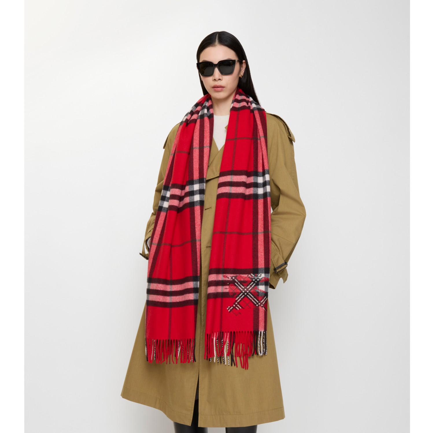 宽版十字绣马术骑士徽标格纹羊绒围巾