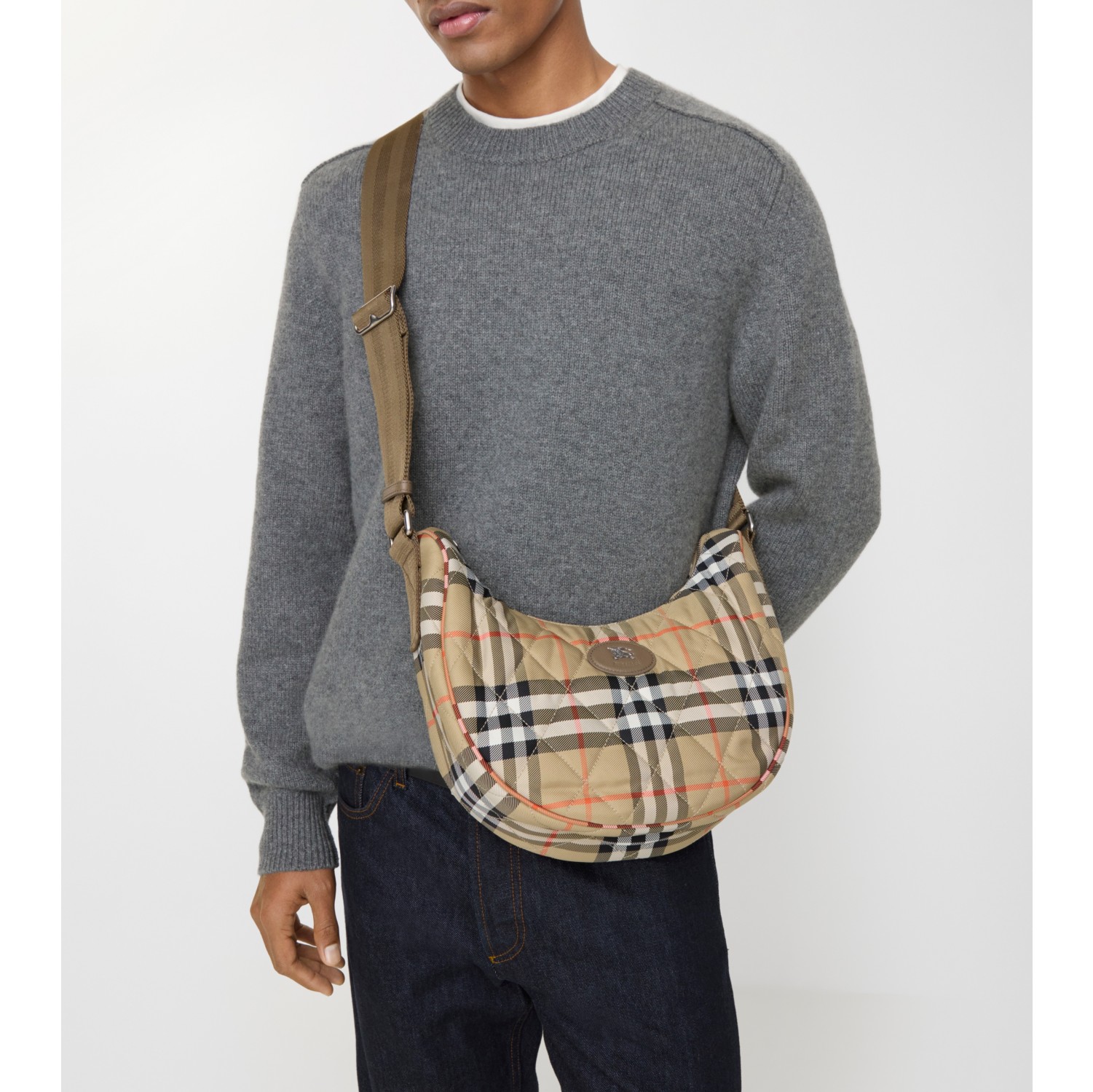 大号 Horseshoe 斜背包