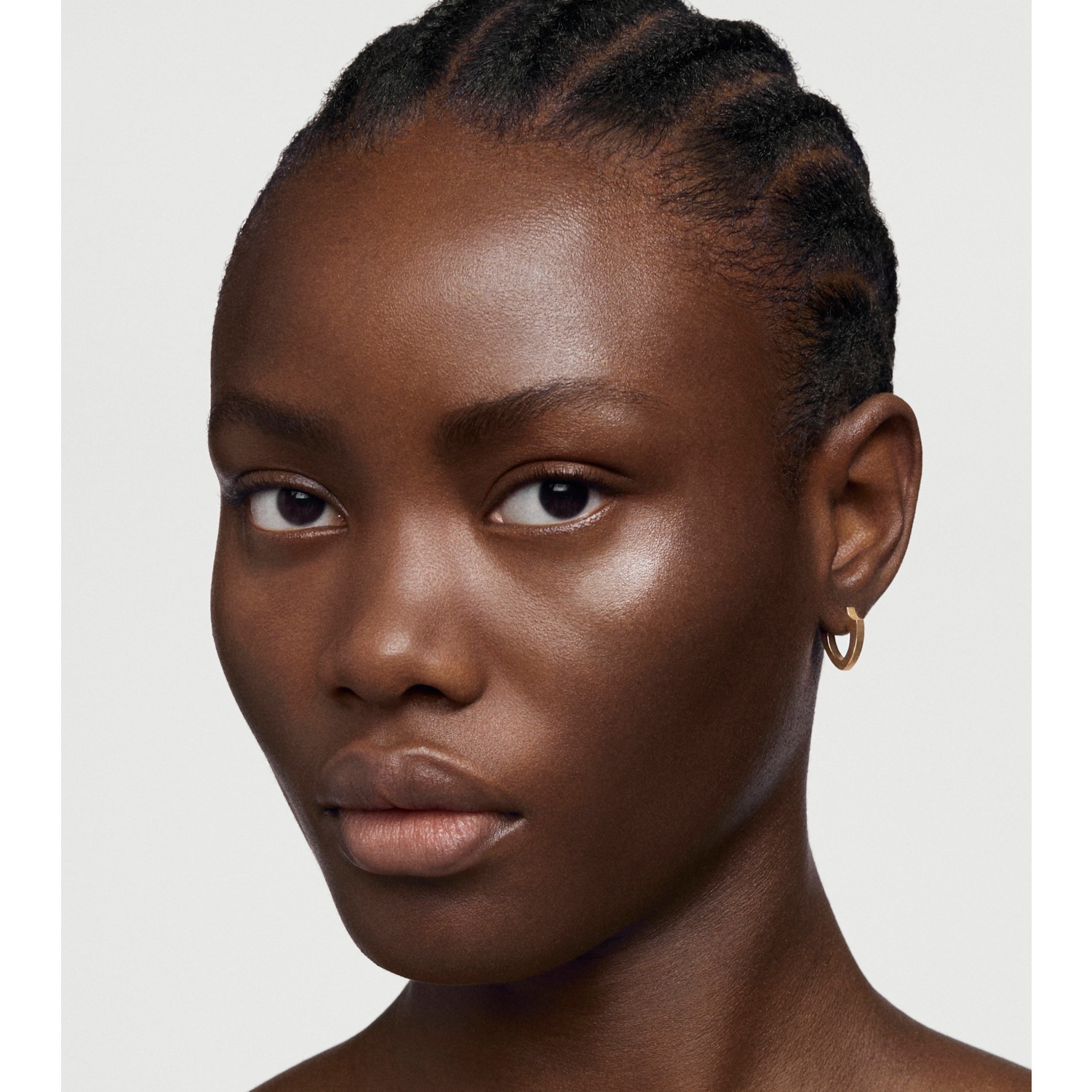 博柏利卓越持妆鎏光焕亮妆前乳