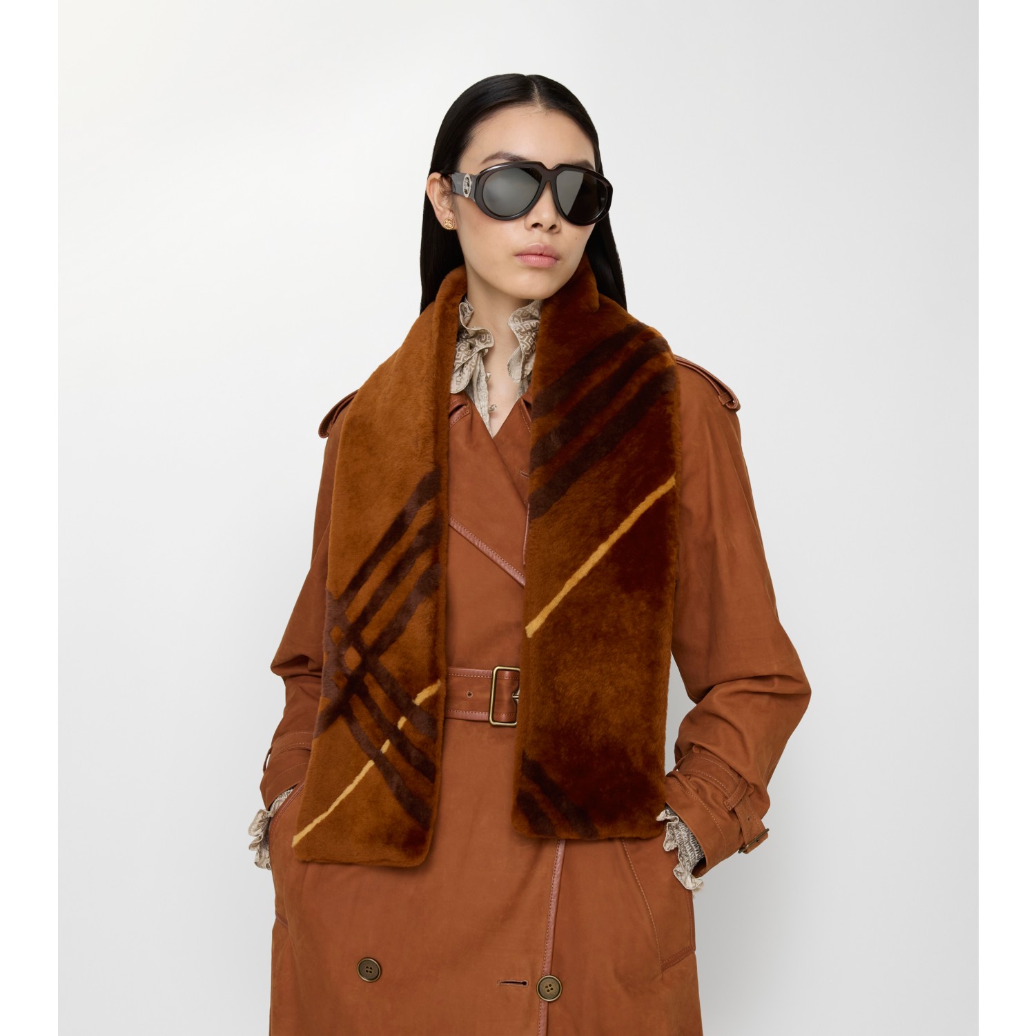 格纹毛羊皮细版围巾