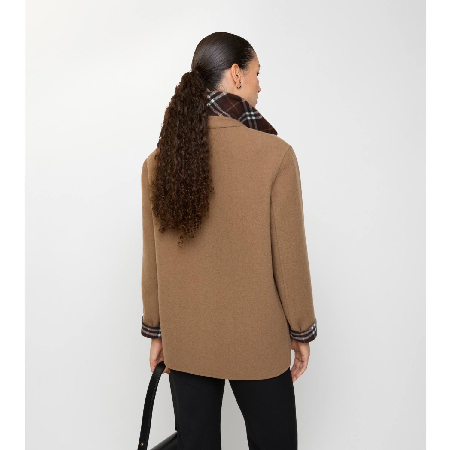 羊毛外套式衬衫