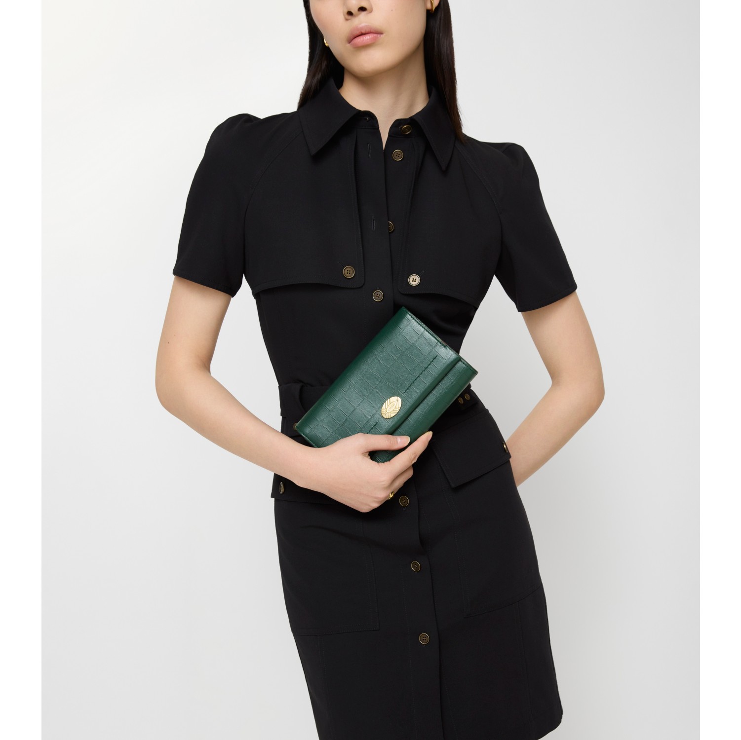 Cotswolds 链饰肩背带钱夹