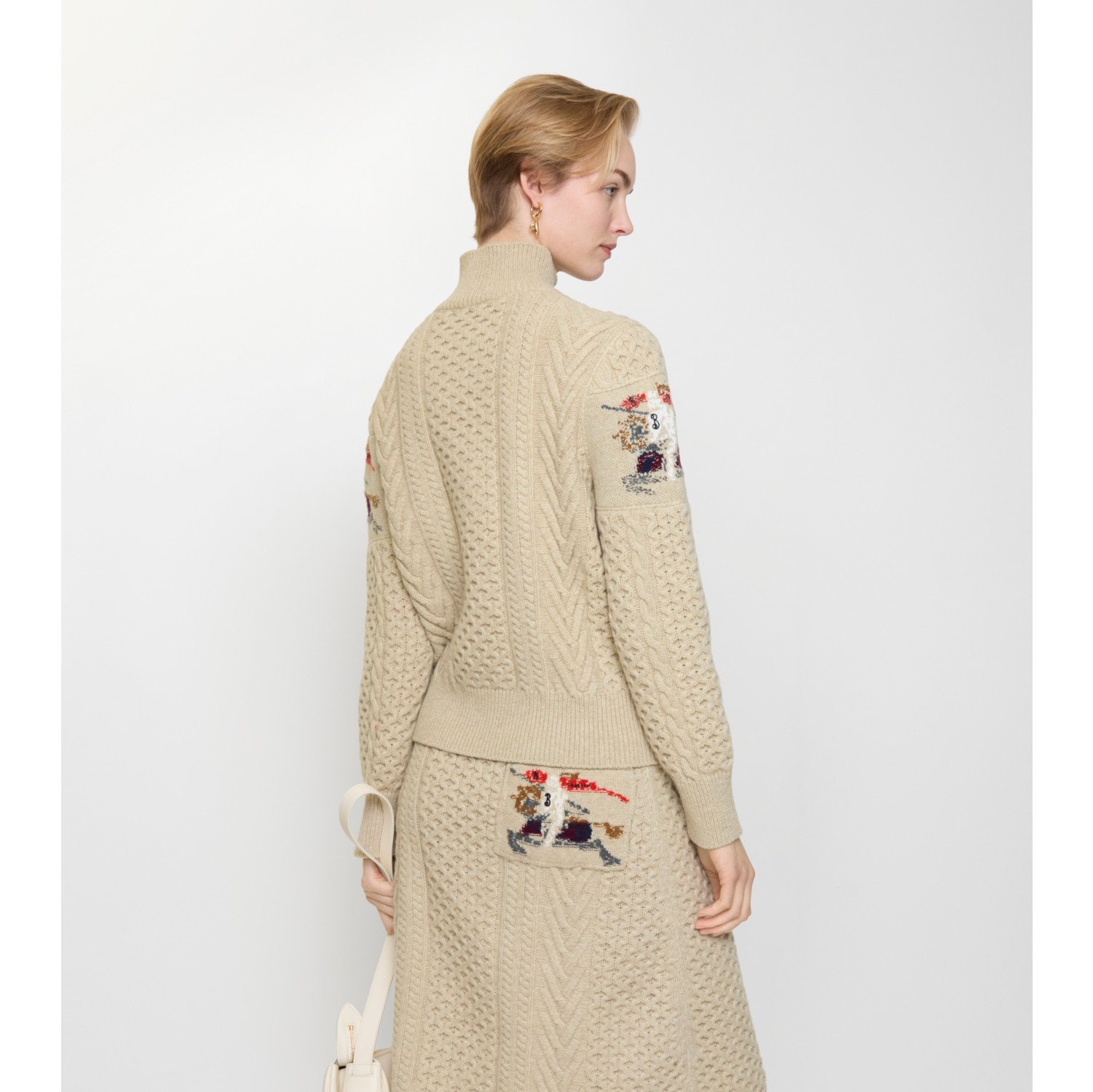 马术骑士徽标阿兰针织羊毛衫