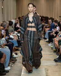 SS23 Look 47