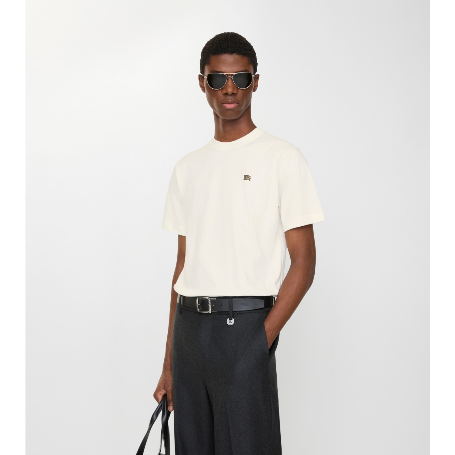 金属马术骑士徽标棉质 T 恤衫