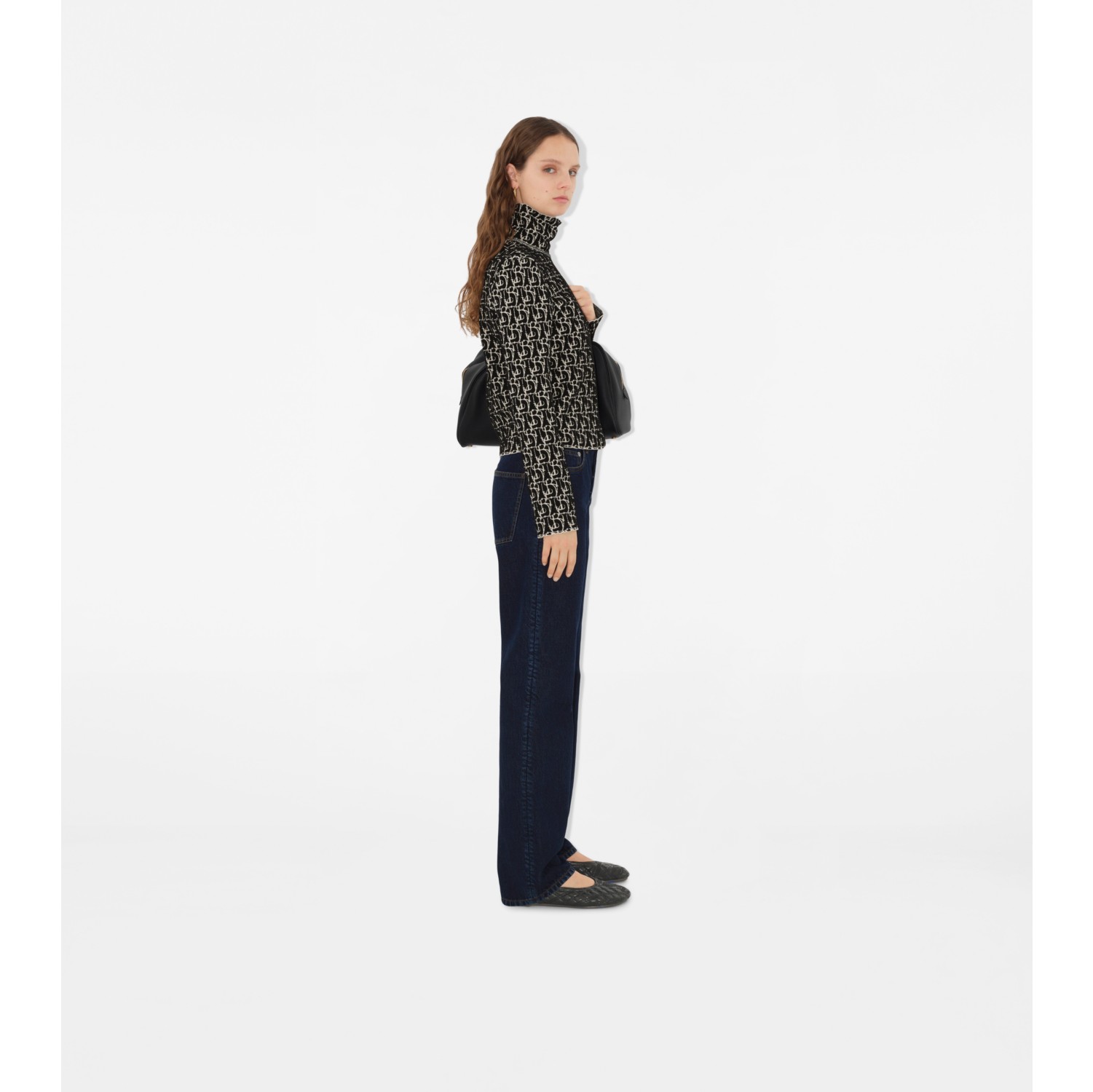 B 字型吊饰羊毛混纺针织衫