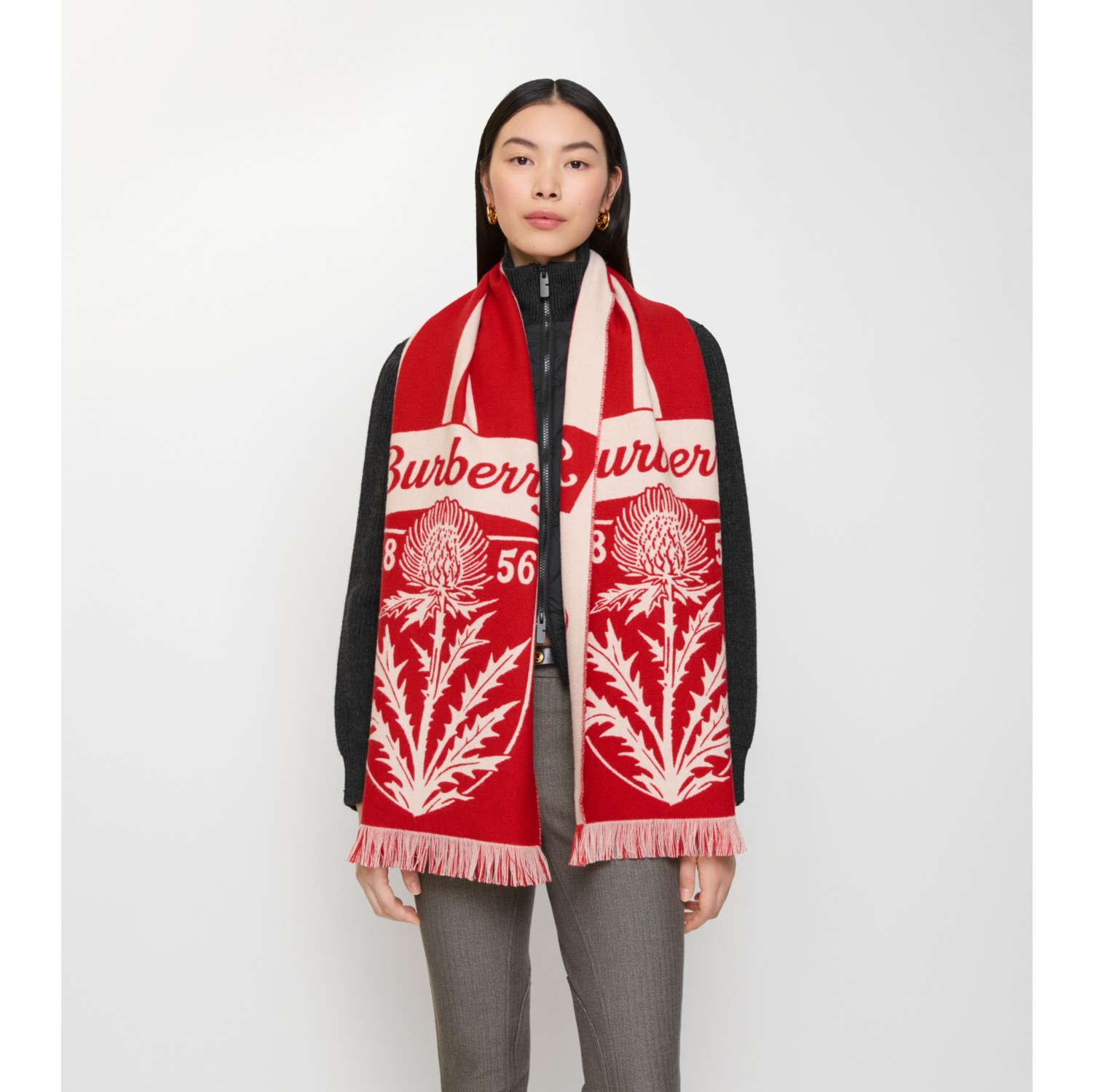 蓟花盾牌图案羊毛围巾