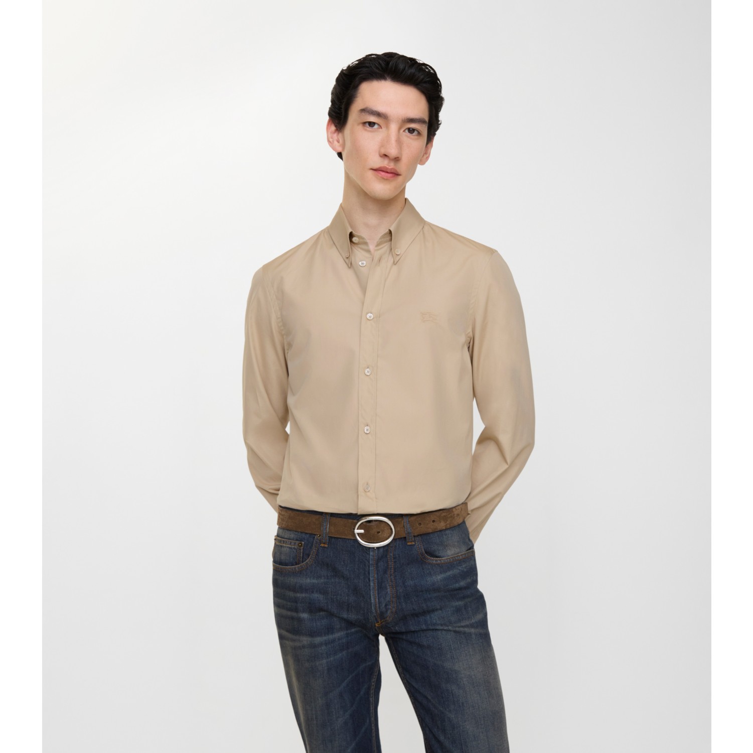 修身版型棉质衬衫