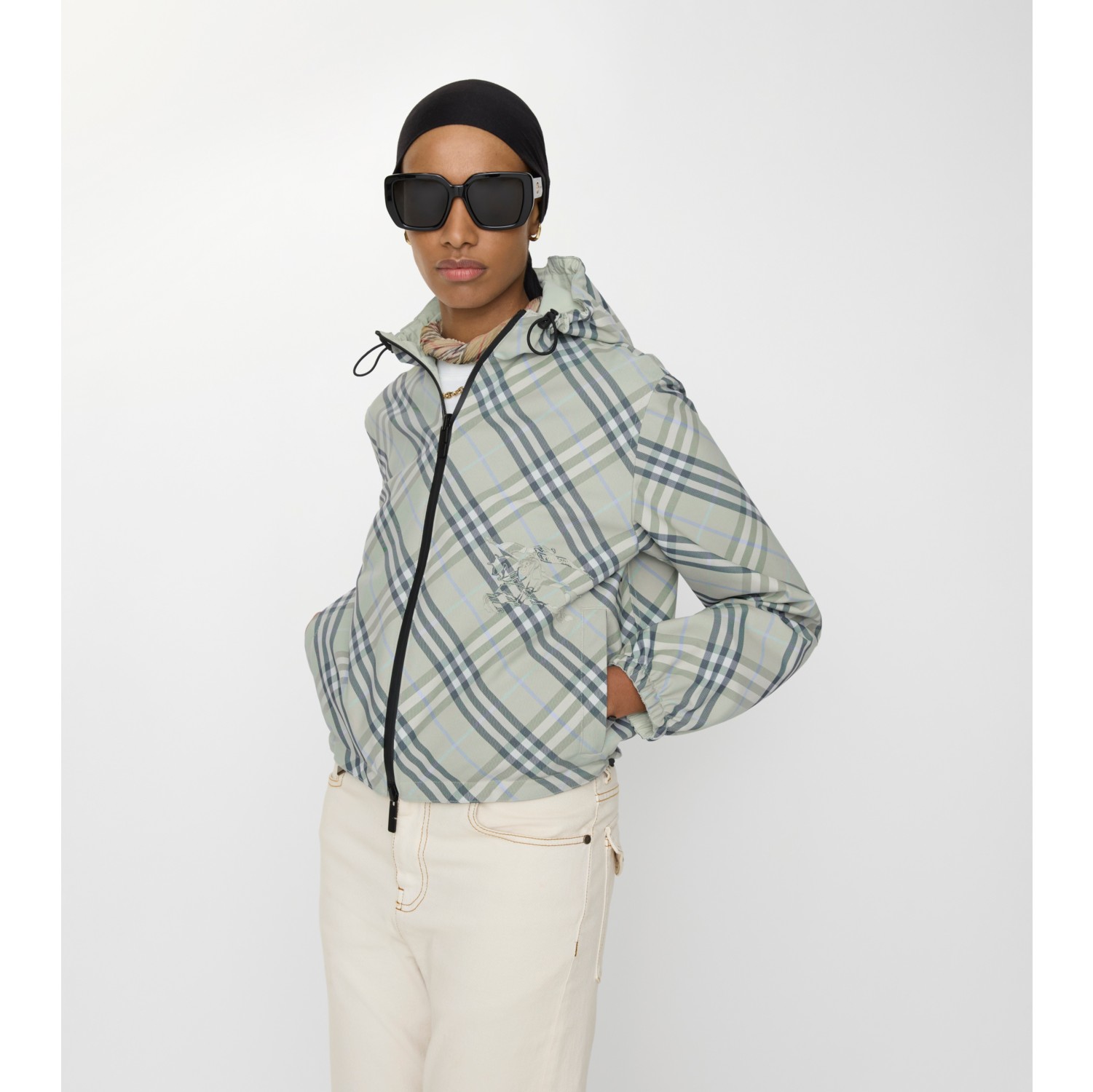 双面两穿短款格纹外套