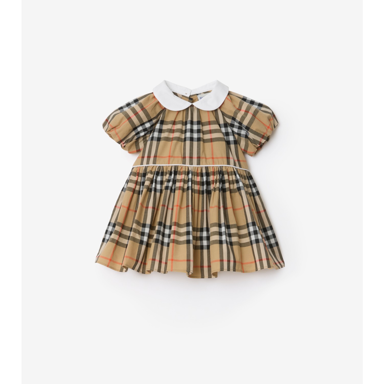 格纹棉质连衣裙搭灯笼短裤