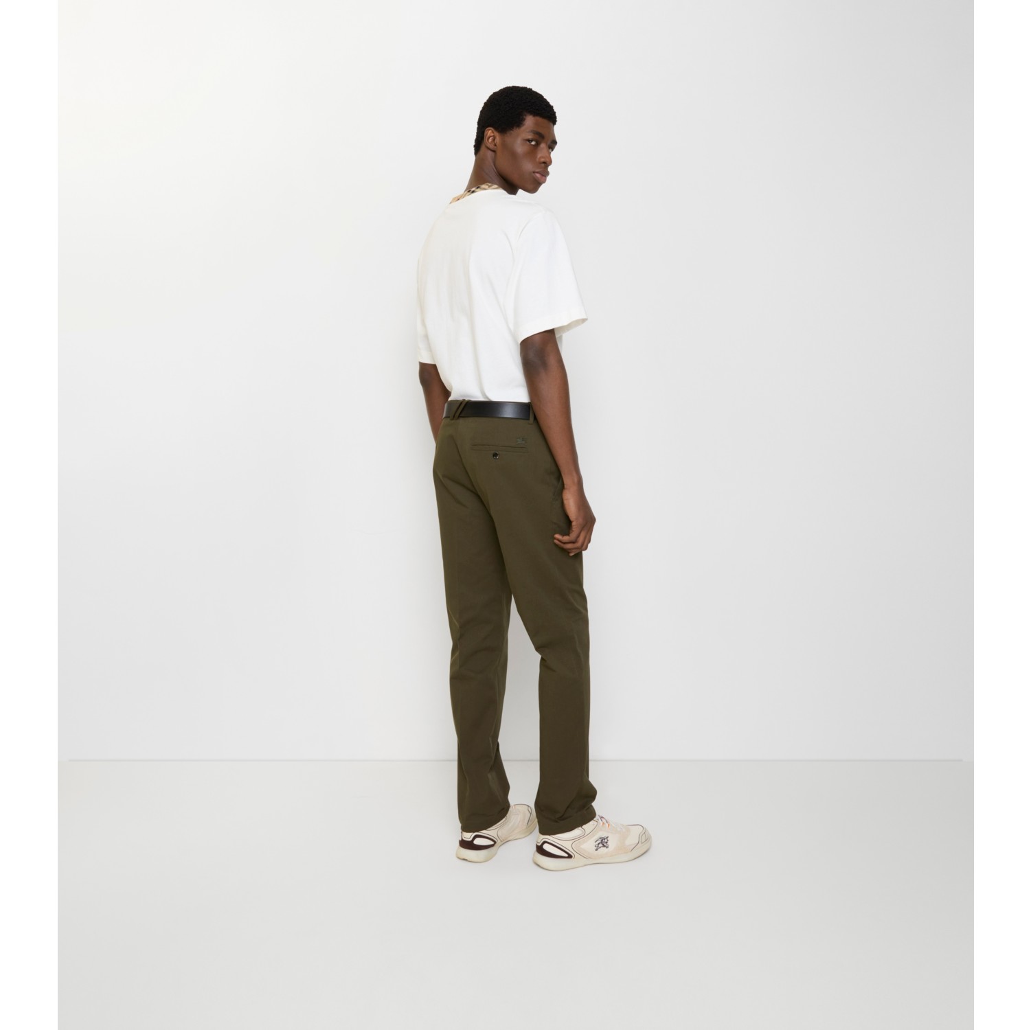 棉质斜纹卡其裤