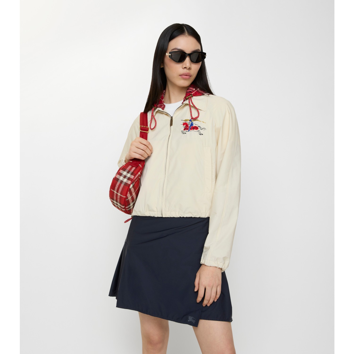 短款 Newcott 连帽外套