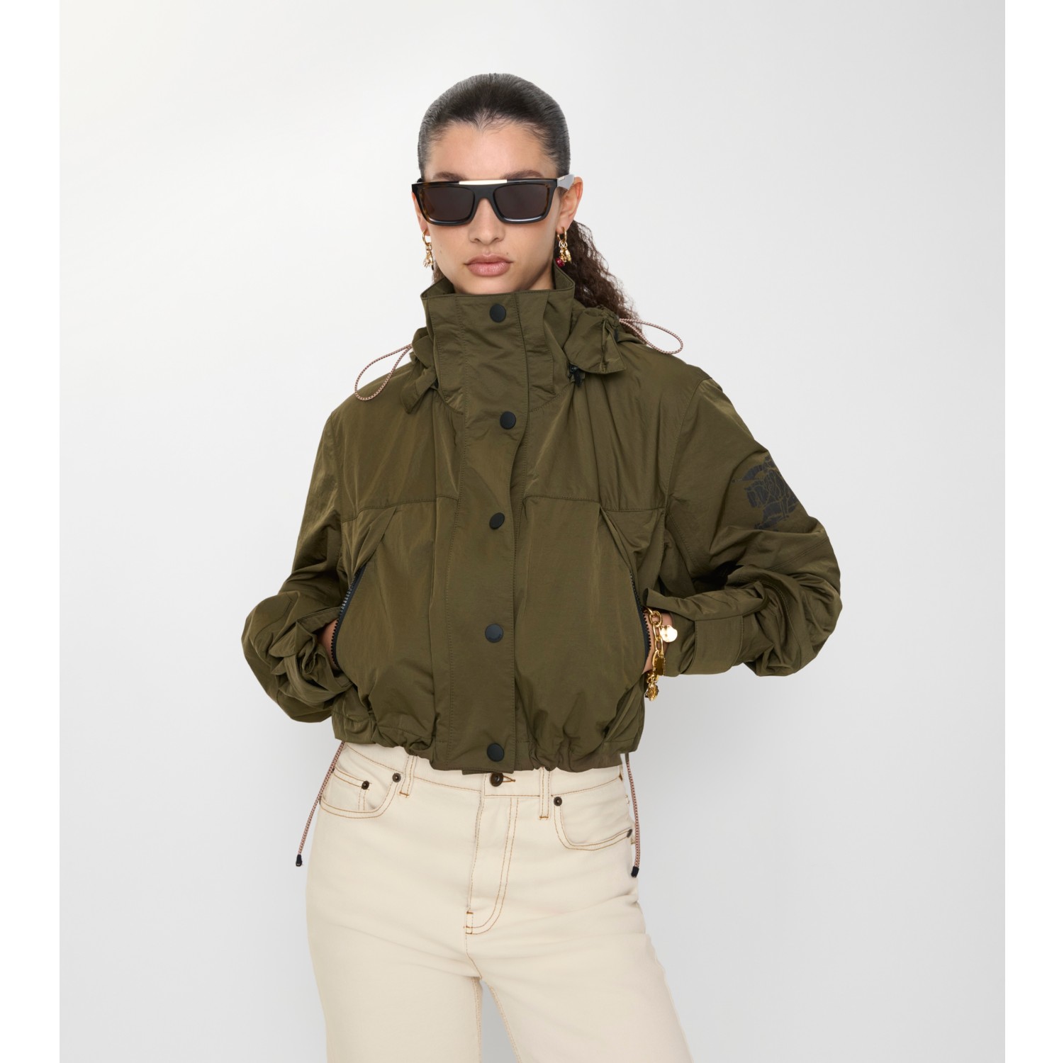 及腰短款尼龙 Norwood 外套