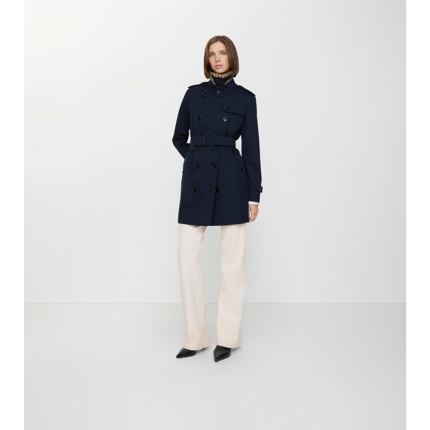 肯辛顿版型 – 短款 Heritage Trench 风衣