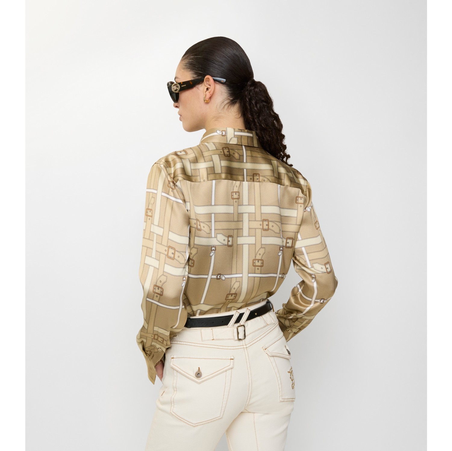 常规版型腰带格纹粘胶纤维衬衫