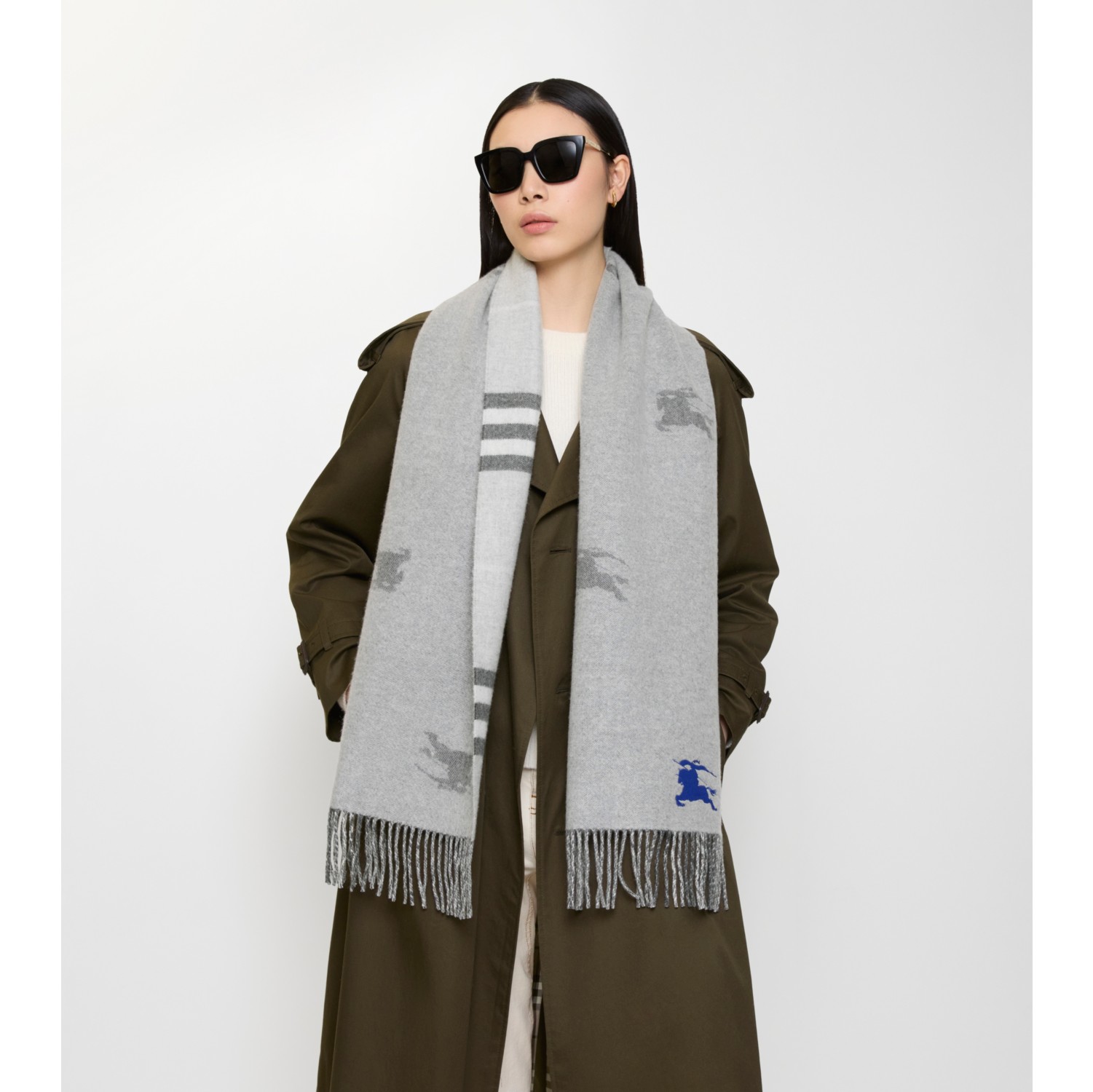 双面两用马术骑士徽标拼格纹羊绒围巾