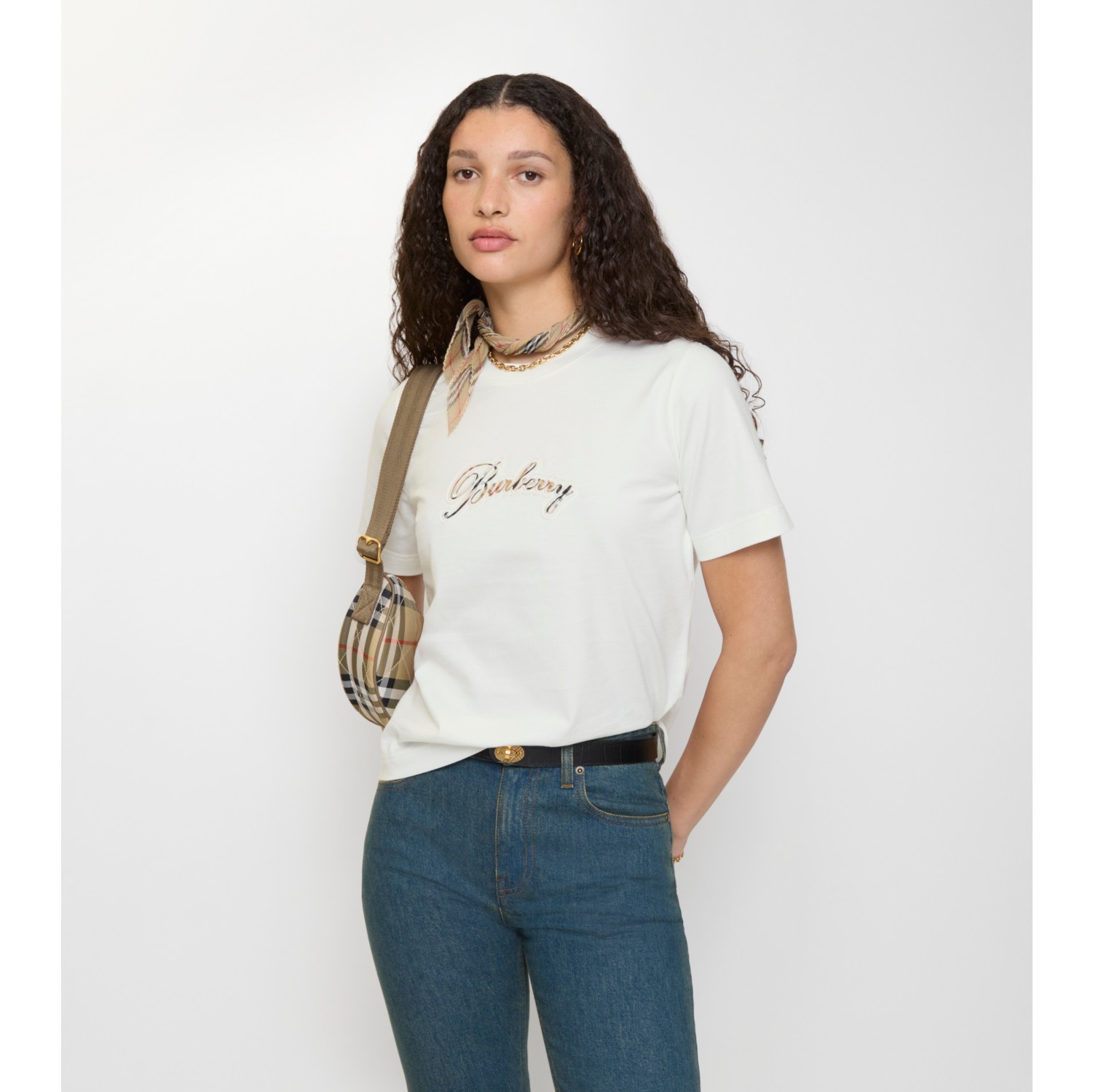 格纹草书风格徽标装饰棉质 T 恤衫