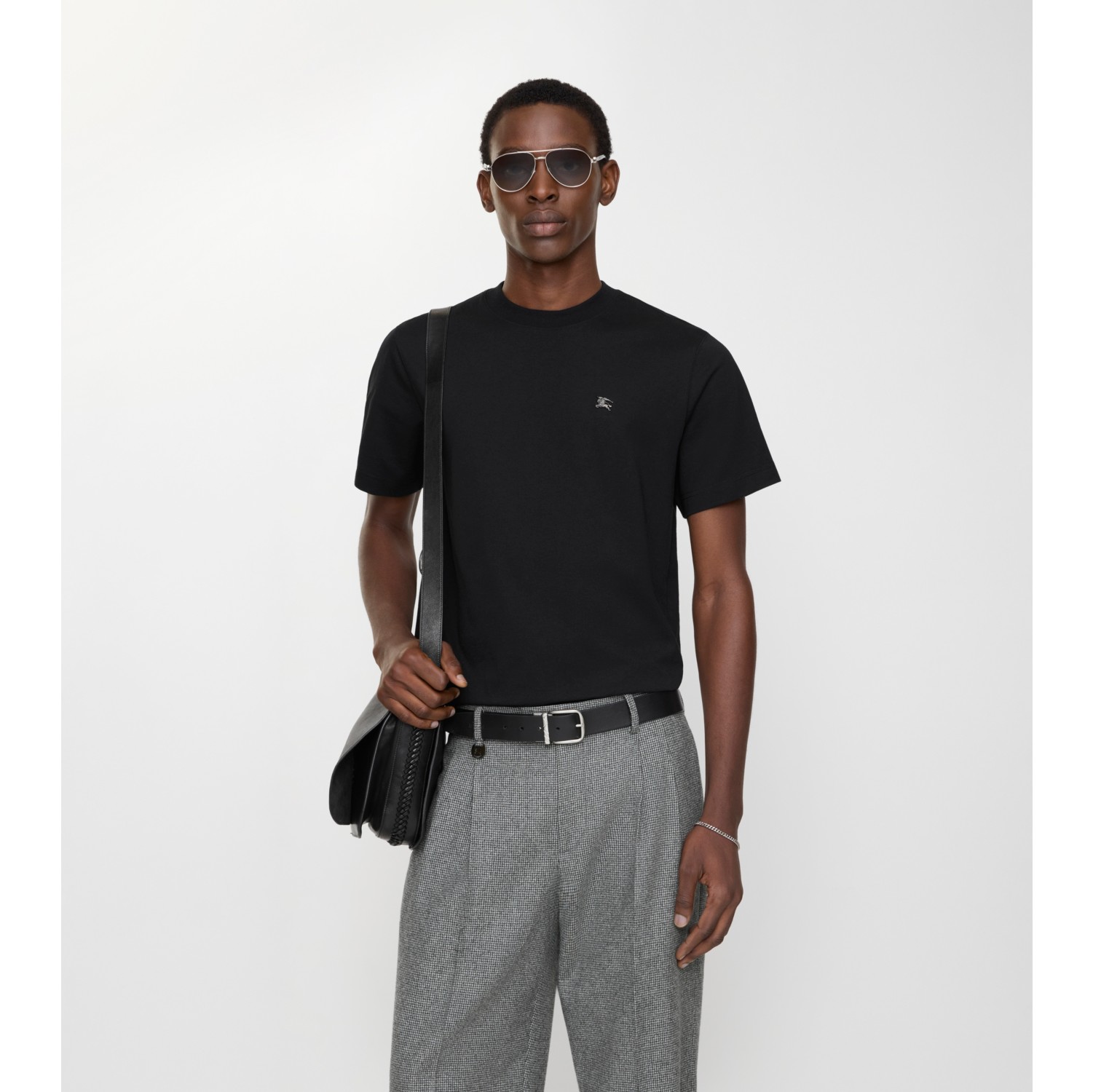 金属马术骑士徽标棉质 T 恤衫